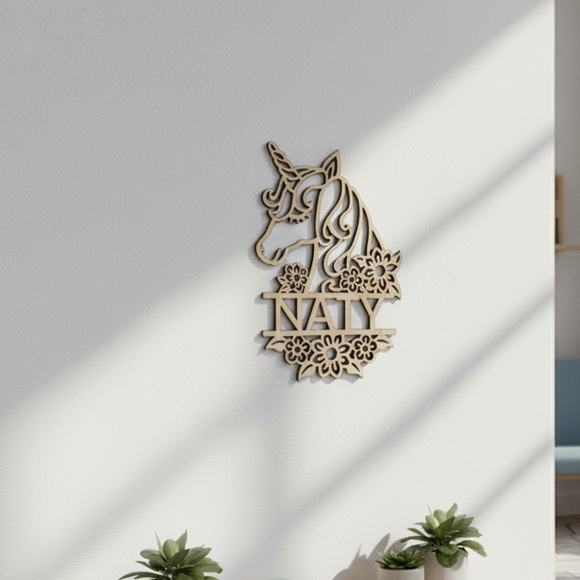 Dřevěný JEDNOROŽEC se jménem