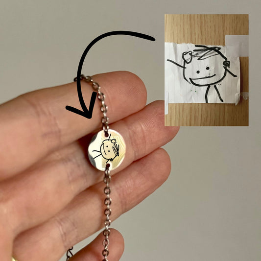 Náramek s osobní rytinou